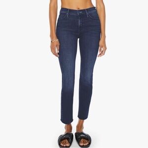 MOTHER mid rise, dazzler ankle size 27 on the edge wash